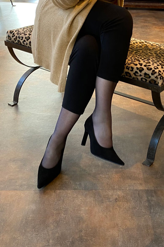 Matt black women's dress pumps, with a round neckline. Pointed toe. Very high slim heel. Worn view - Florence KOOIJMAN